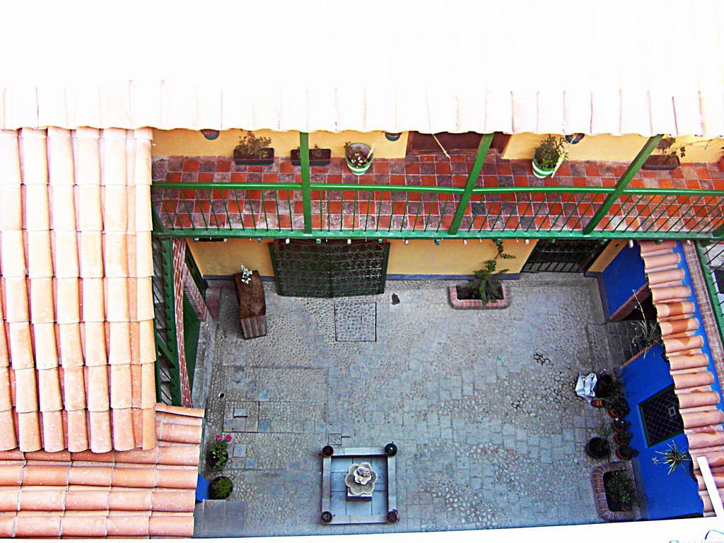 Anata Hostal La Paz Exterior photo