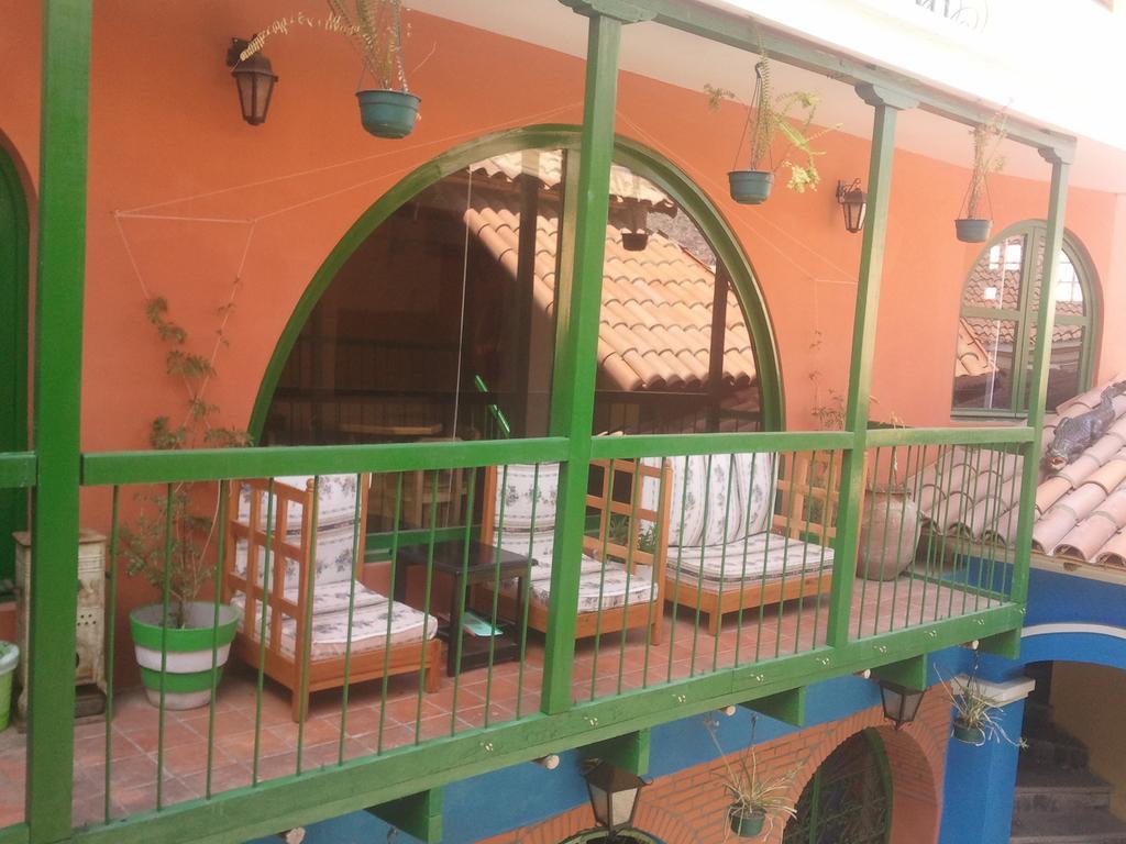 Anata Hostal La Paz Exterior photo
